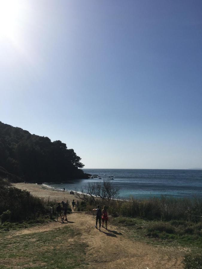 Atelierchic Bed and Breakfast Le Lavandou Εξωτερικό φωτογραφία